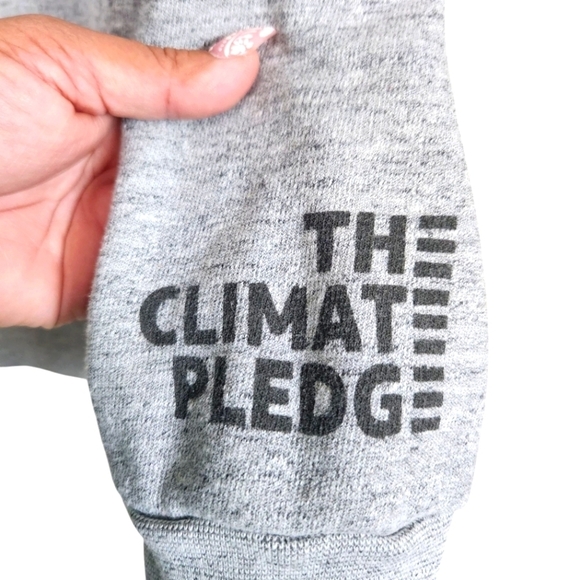 MARINE LAYER GRAPHIC SWEATSHIRT THE CLIMATE PLEDGE  GRAY SOFT FLEECE  SIZE XL - Picture 4 of 8